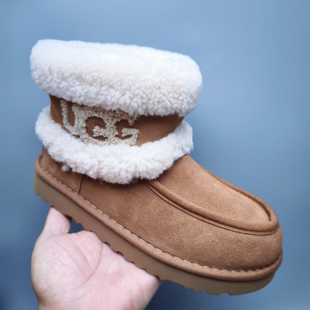 Chestnut Curly Fur Big Logo Mid-Top Trendy Boots — New Arrival | In Stock