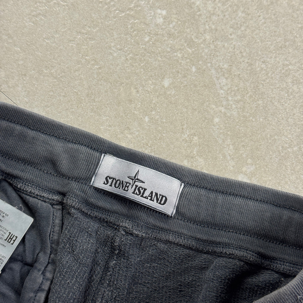 Stone Island Shorts (S)