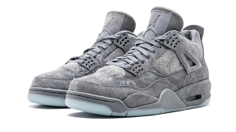 Air Jordan 4 Retro – KAWS