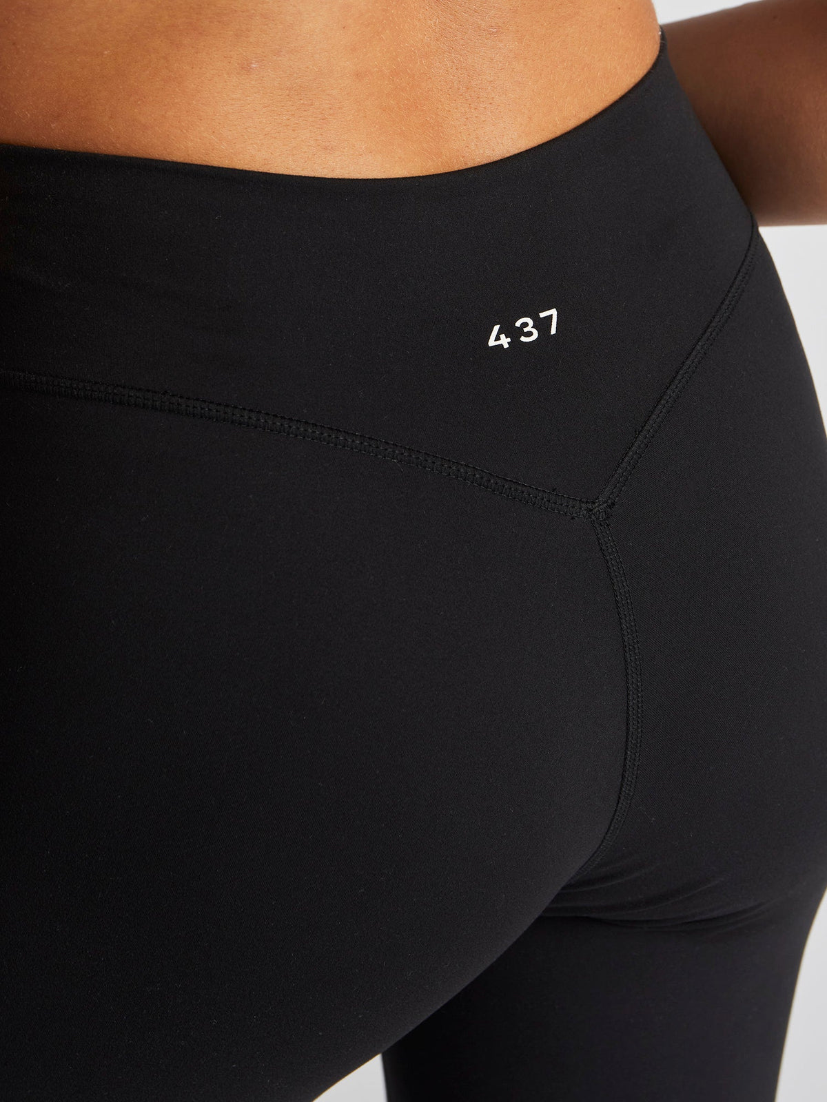 THE V LEGGING