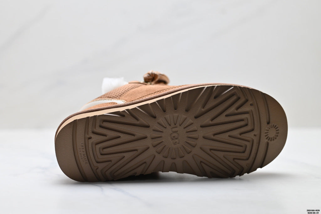 UGG Lowmel Shearling Casual Shoes
