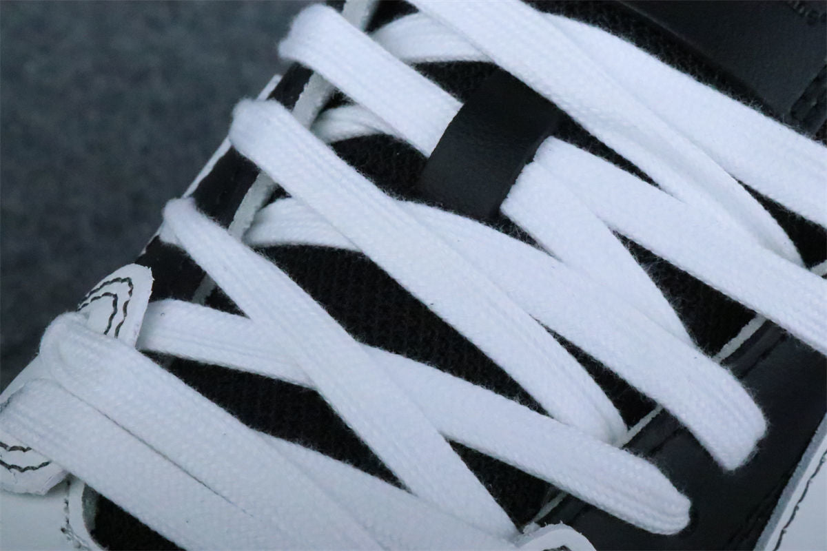 Off-White Out of Office 'White Black'