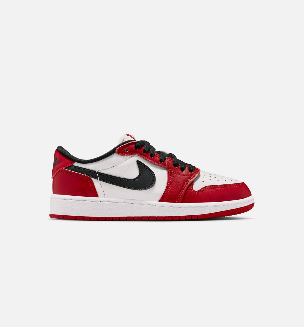 Air Jordan 1 Retro Low OG Chicago Grade School Lifestyle Shoe
