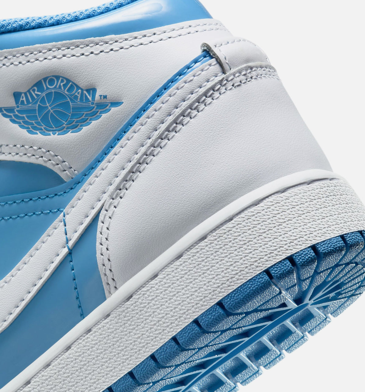 Air Jordan 1 Mid Legend Blue Big Kids' Lifestyle Shoes - White/Legend Blue
