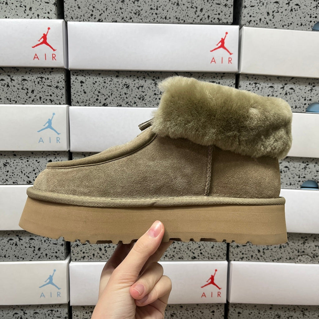UGG Tazz Platform Women's Slip-On Boot – Suede Moc-Toe Boot with Tonal Shearling Cuff, Shearling Lining & Chunky SugrSole Platform in Olive