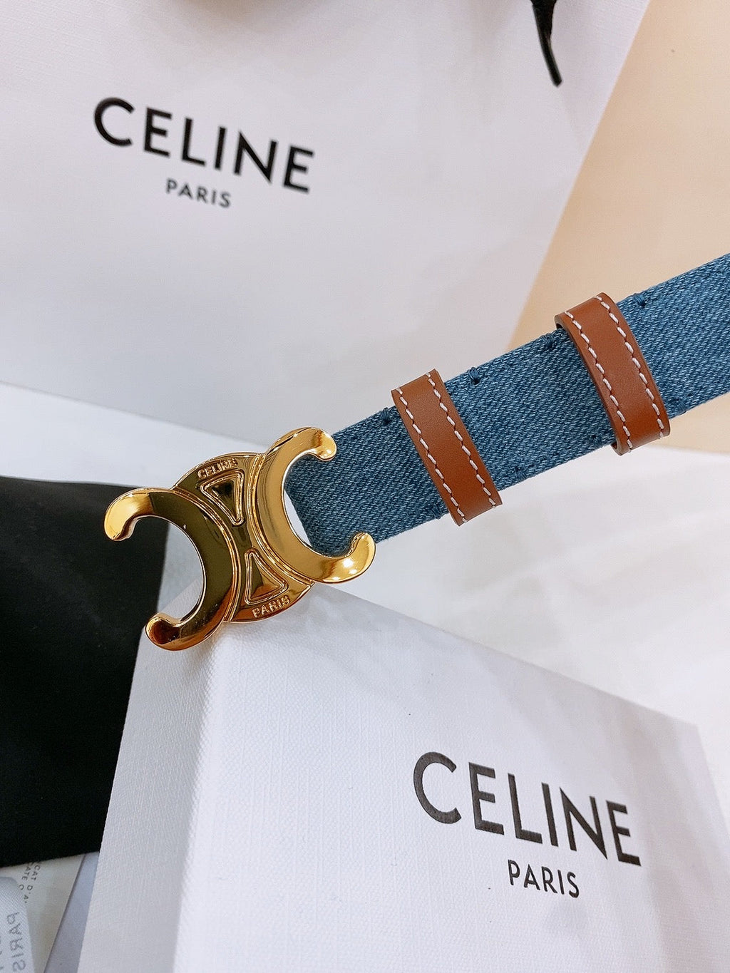 CELINE 25S BELT TRIOMPHE TAURILLON 25MM IN BROWN CALFSKIN AND DENIM 558356