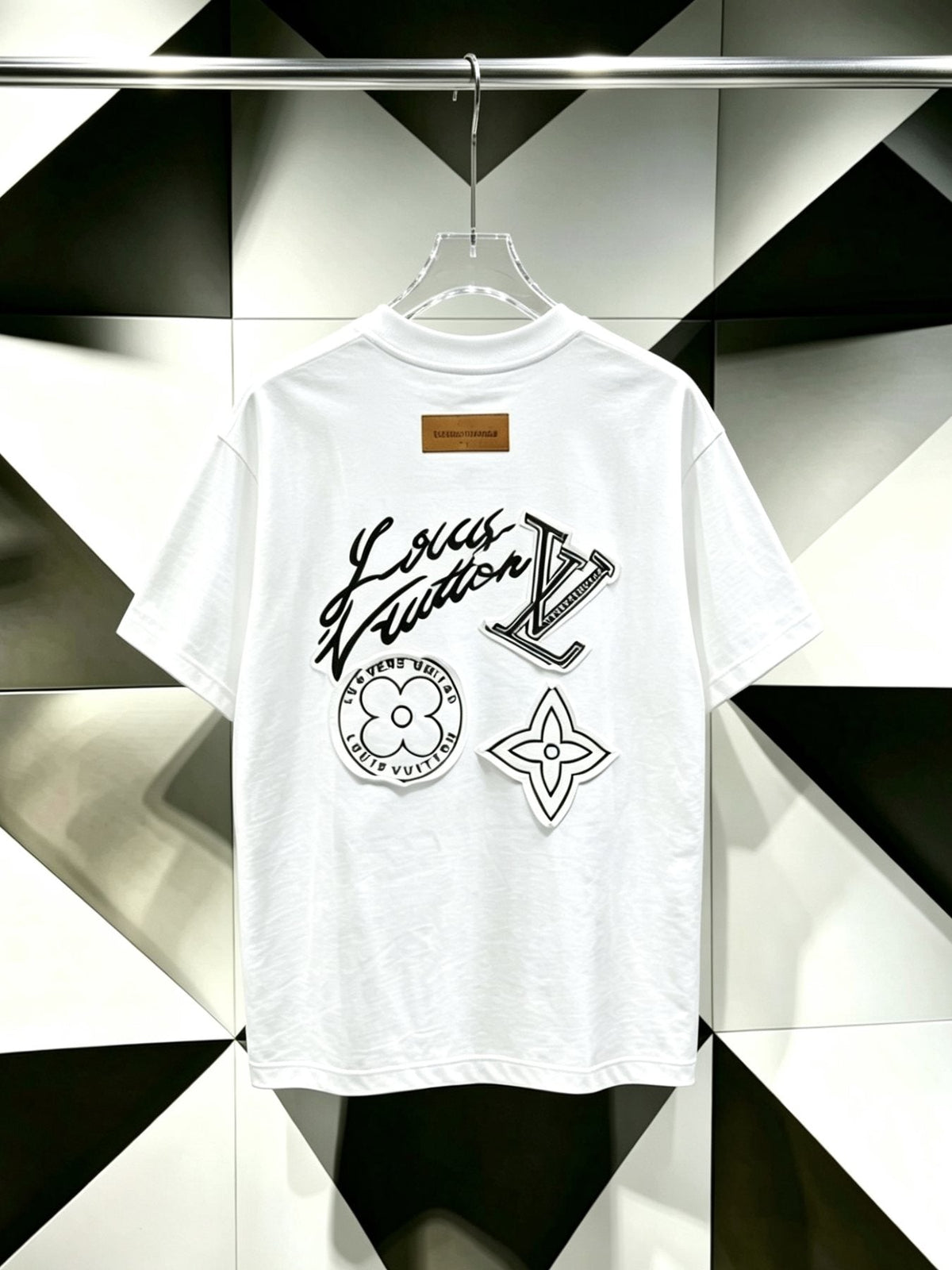 Louis Vuitton*LV Clover Patch Back Graphic T-Shirt