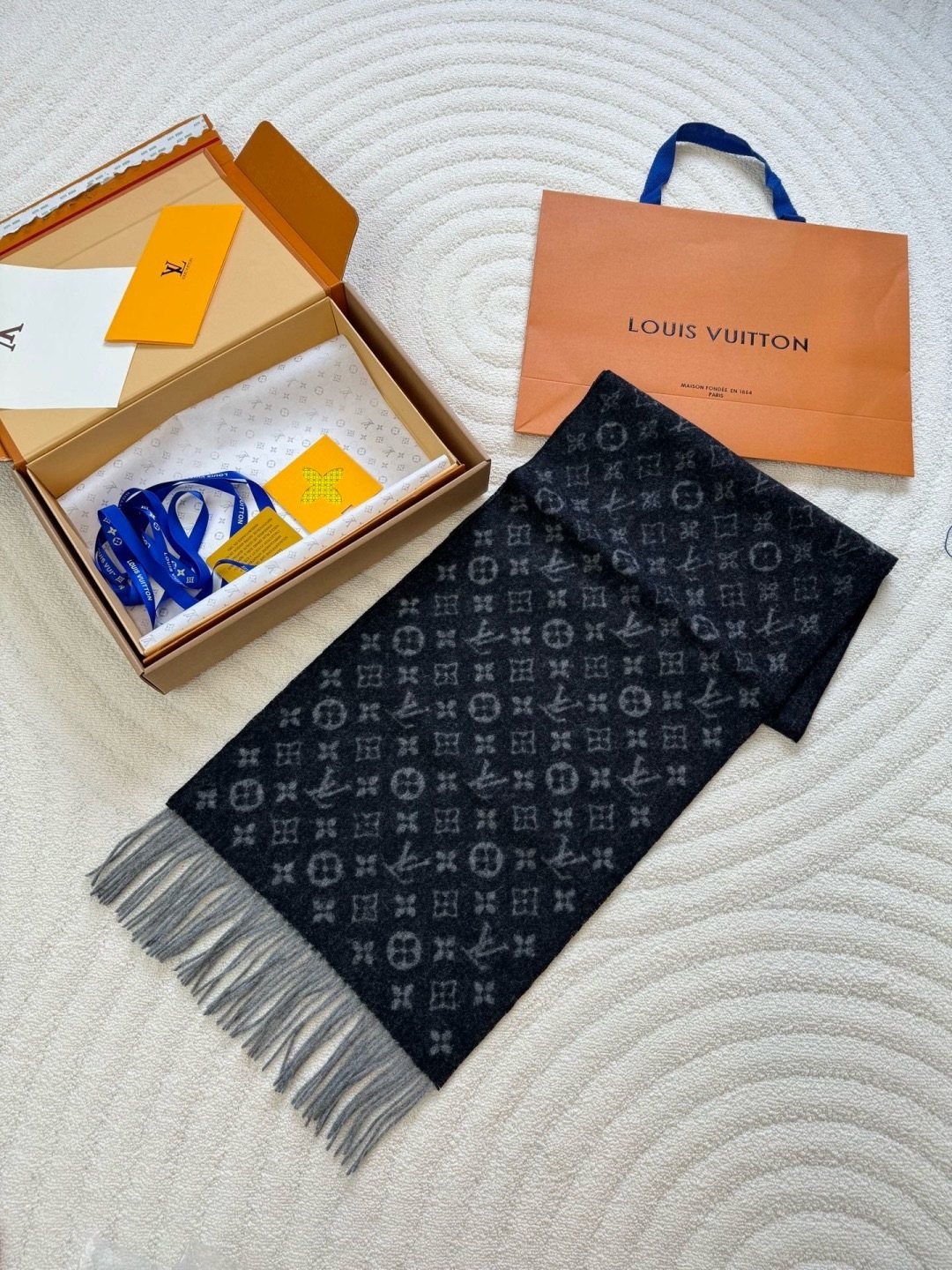 Louis Vuitton Black & Gray Monogram Scarf