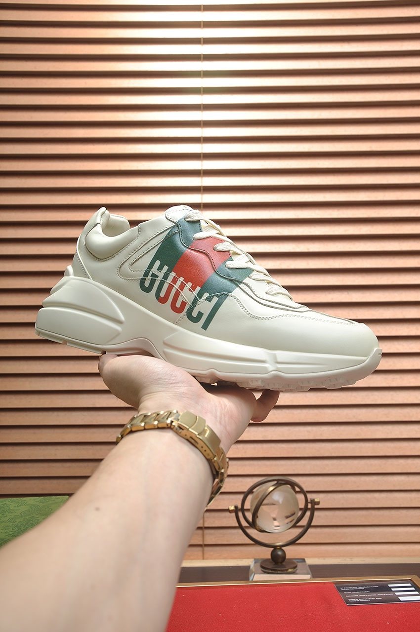 GUCCI Off-White Green and Red Chunky Sneakers