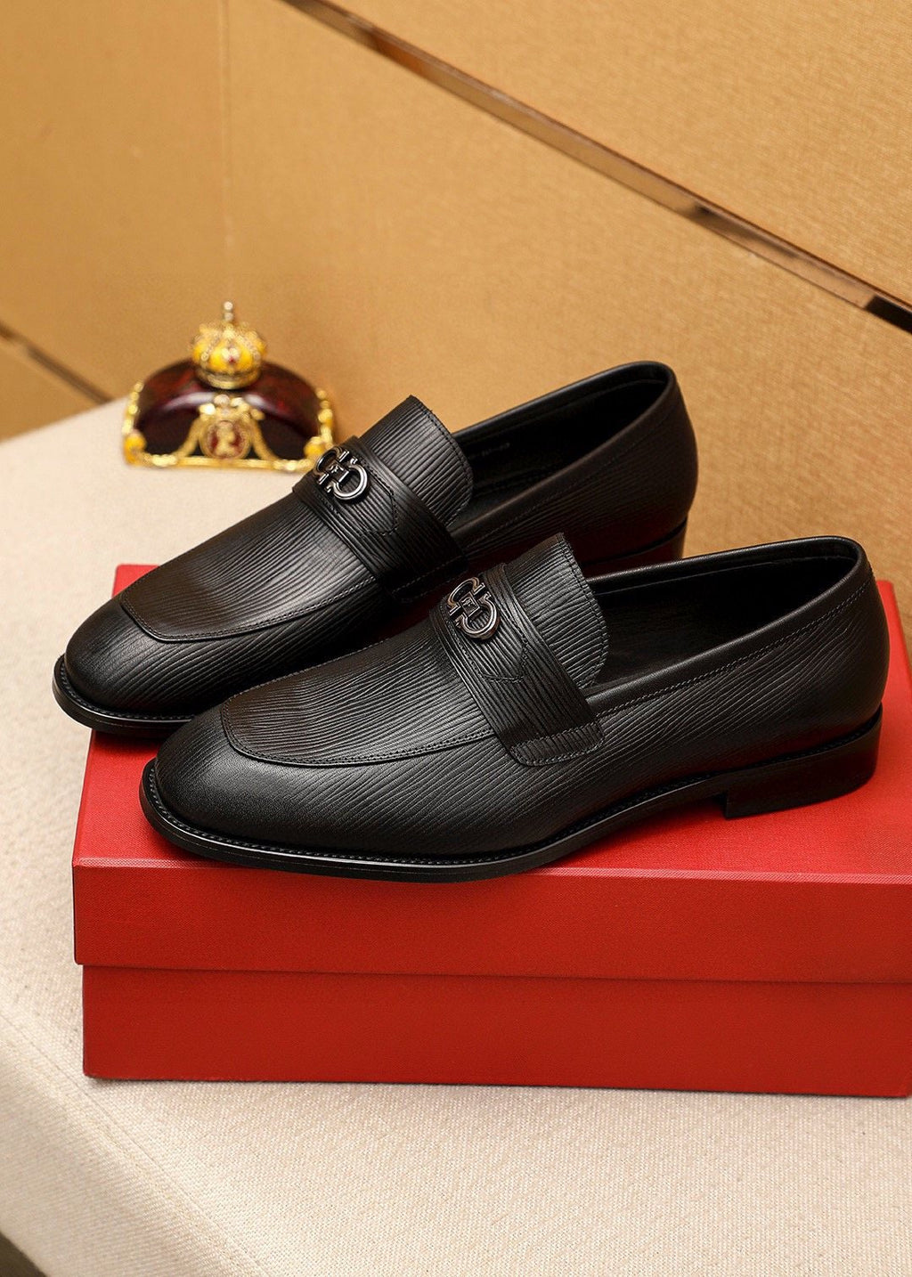 Ferragamo Black Textured Leather Loafers - Rubber Outsole
