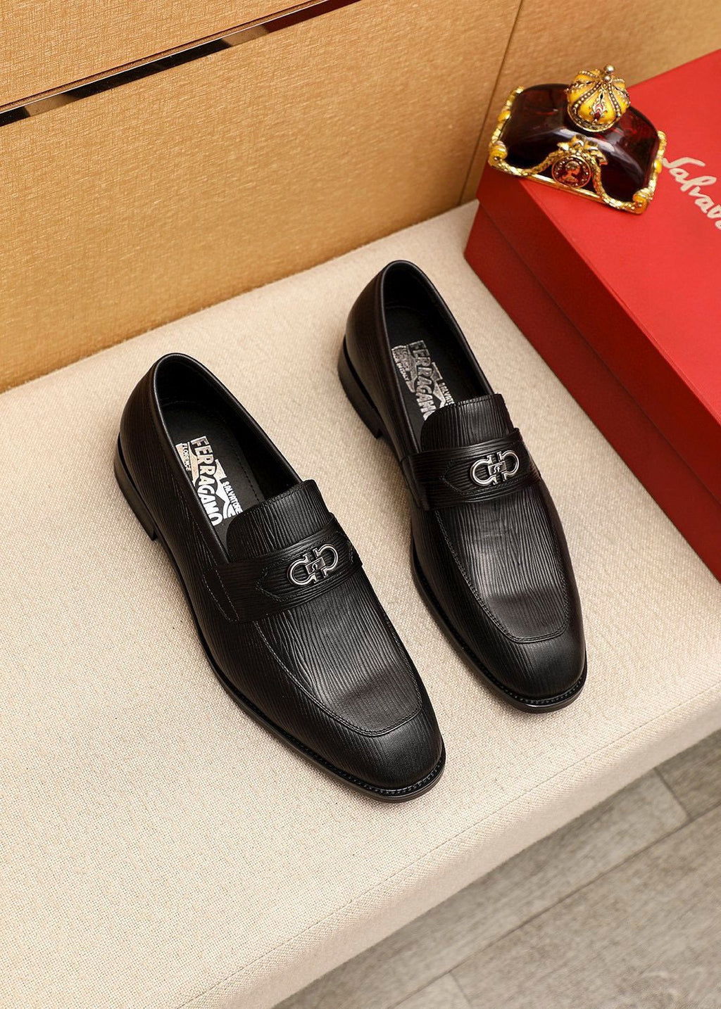 Ferragamo Black Textured Leather Loafers - Rubber Outsole
