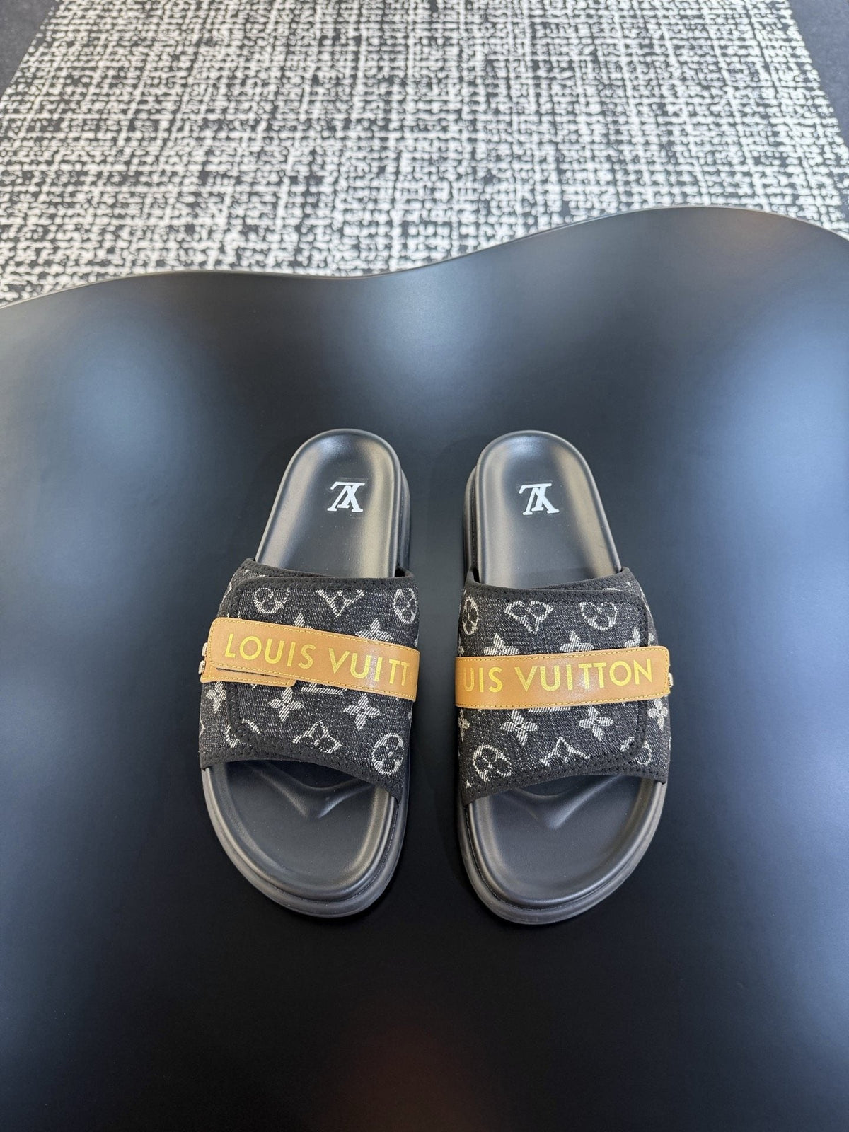 Louis Vuitton Patterned Strap Slide Sandals