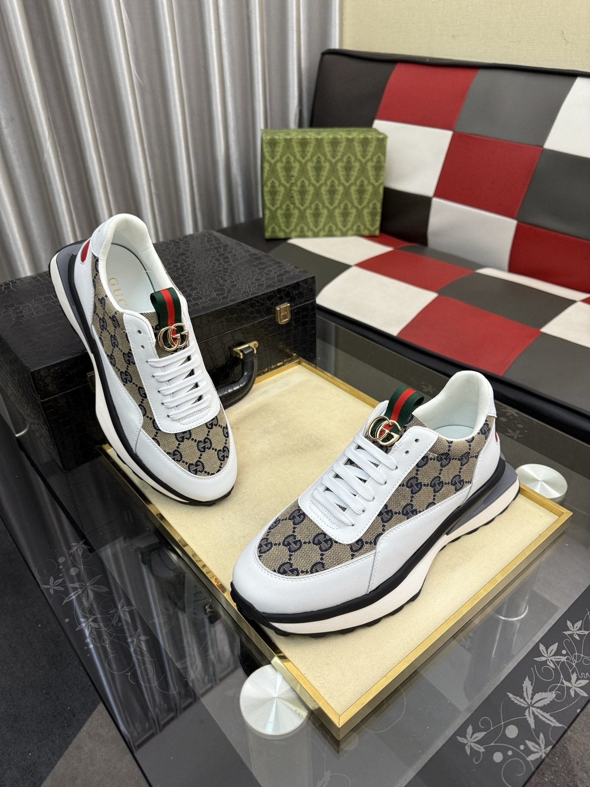 Gucci Men's Patterned Panel Low-Top Sneakers - Lace-Up Closure