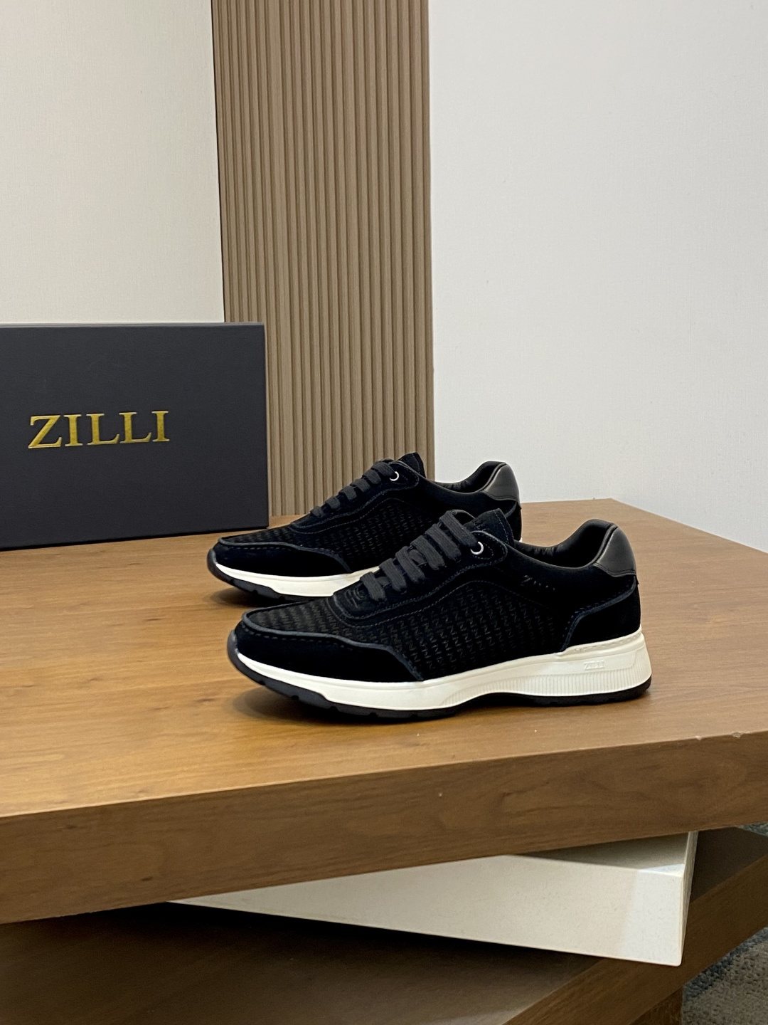 Zilli Men's Textured Low-Top Sneakers - Padded Collar