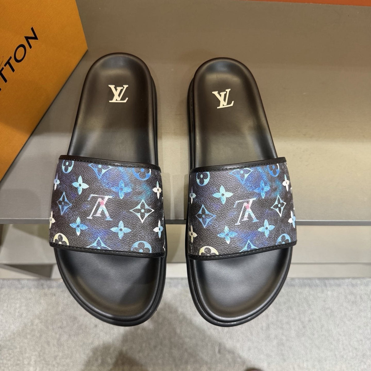 Louis Vuitton Multicolor Logo Slide Sandals