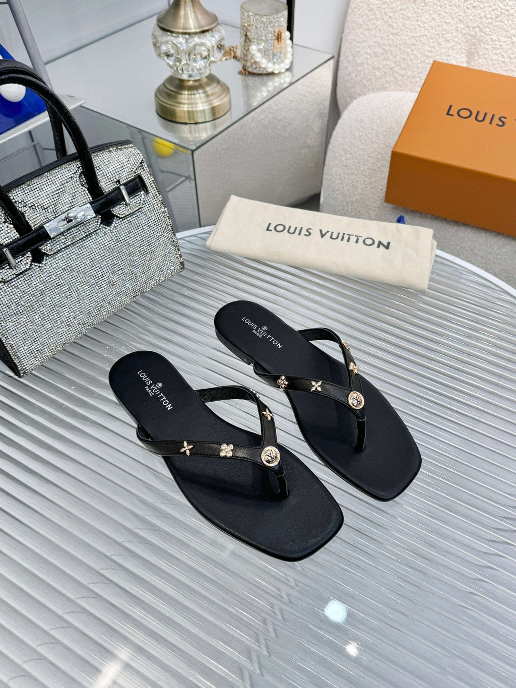 Louis Vuitton Metal-Detail Thong Sandals