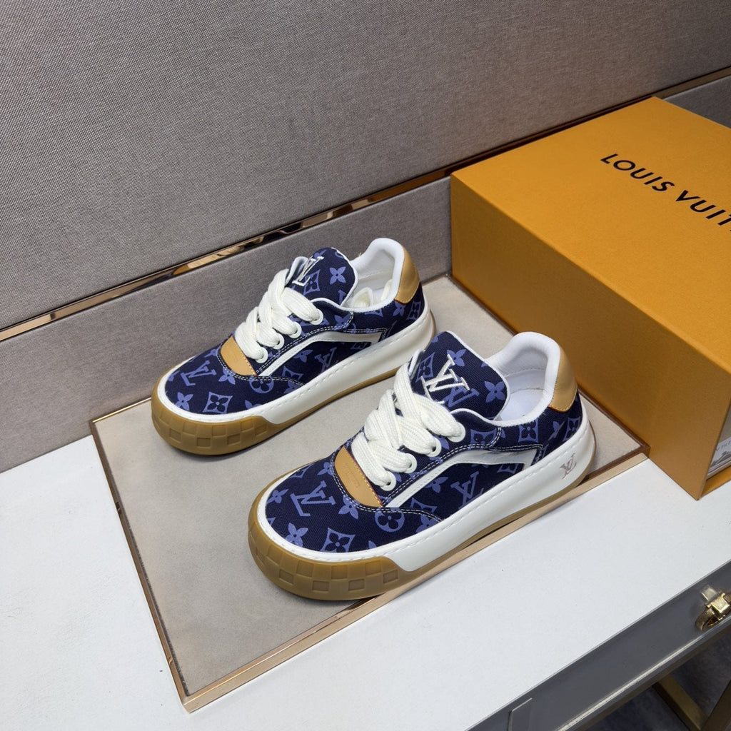 Louis Vuitton Men's Patterned Low-Top Sneakers - Contrast Trim